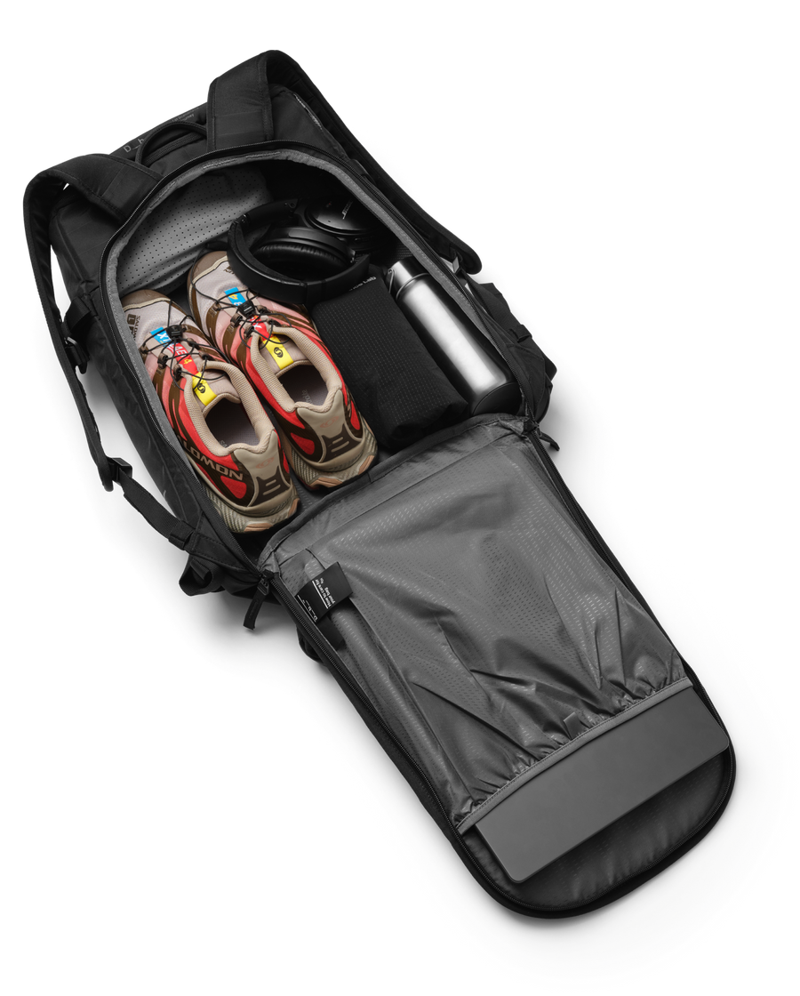 Backcountry Backpack 25L White Noise