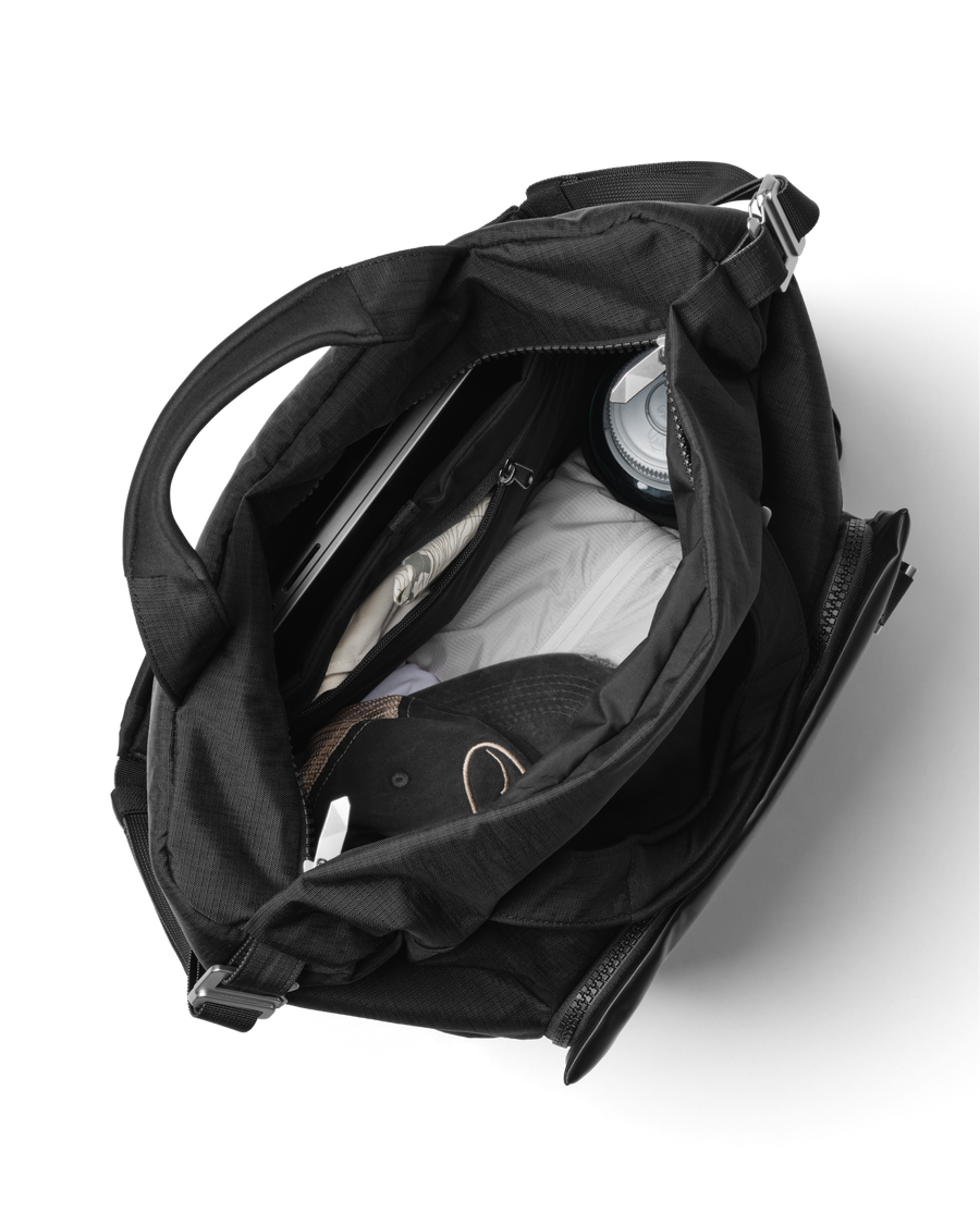 Entour Helmet Bag 32L Chrome Black