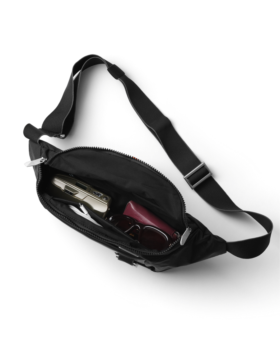 Entour Sling 6L Chrome Black