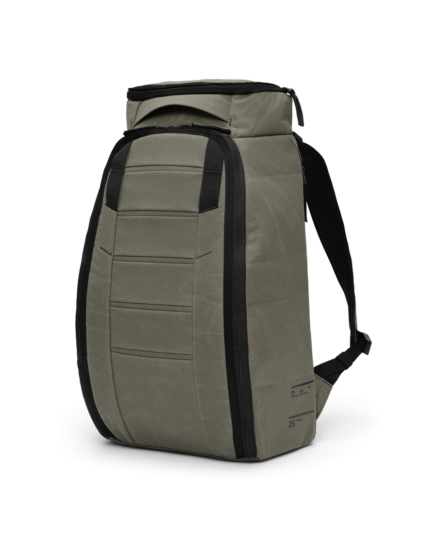 Hugger Backpack 25L Forest Green_1.png