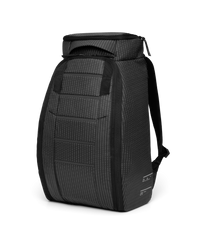 Hugger Backpack 25L Reflective Black-6.png