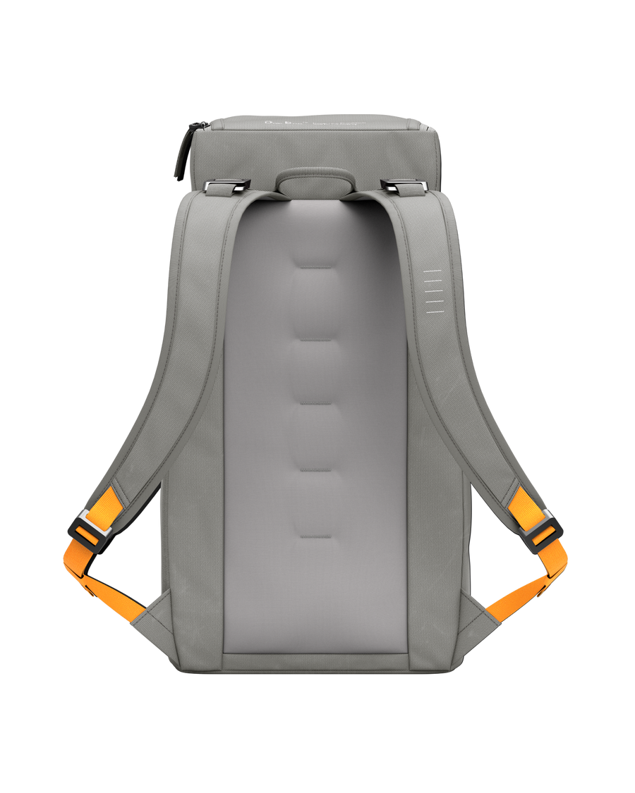 Hugger Backpack 25L Sand Grey-7.png