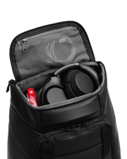 Hugger Backpack 30L Sand Grey-3.png