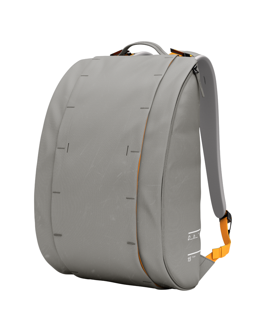 Hugger Base Backpack 15L Sand Grey.png