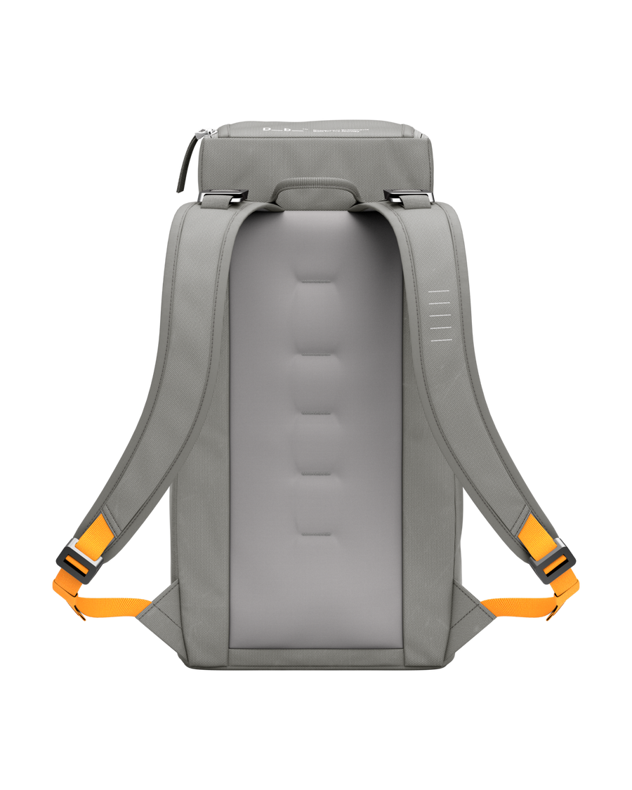 Hugger Backpack 20L Sand Grey