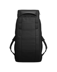 Hugger Backpack 30L Black Out