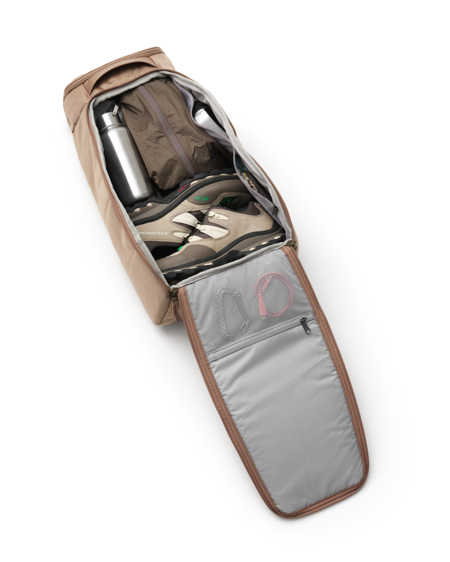 Hugger Backpack 25L Affogato Brown