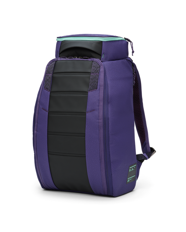 Hugger Backpack 25L Black Purple