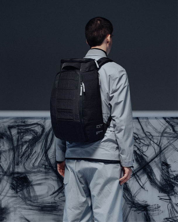 Hugger Backpack 25L Charcoal Grey
