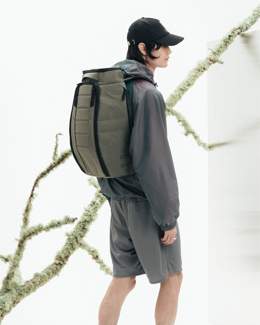 Hugger Backpack 25L Forest Green