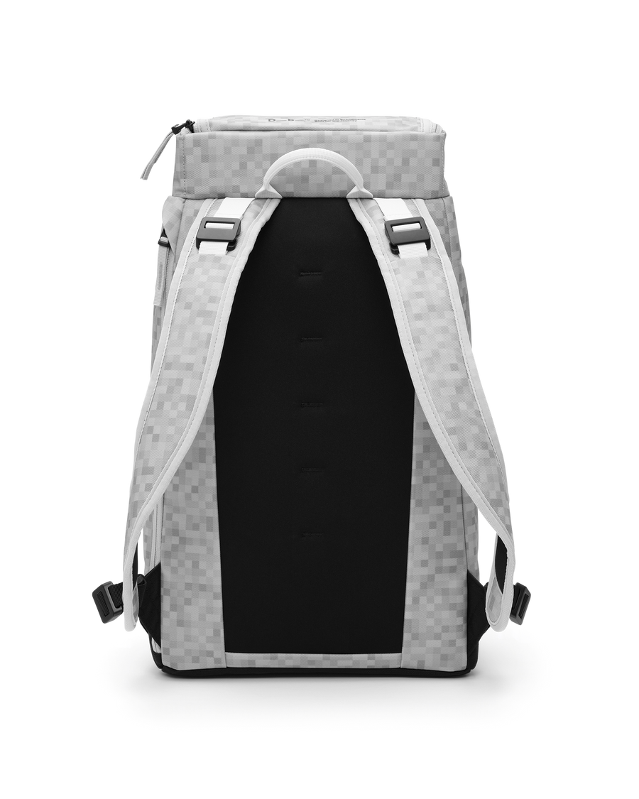 Hugger Backpack 25L White Noise