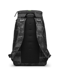Hugger Backpack 30L Db x Former
