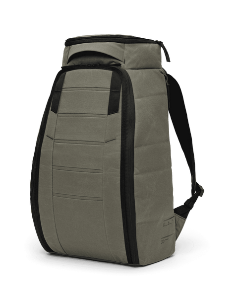 Hugger_Backpack_30L_Forest_Gre