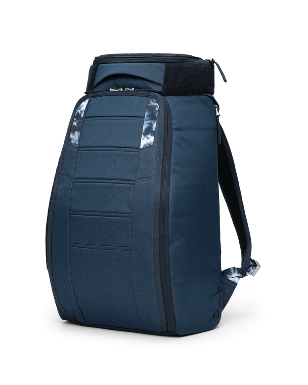 Hugger Backpack 30L USA