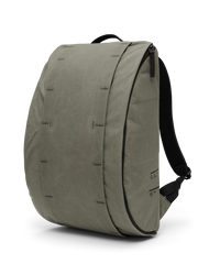 Hugger Base Backpack 15L Forest Green