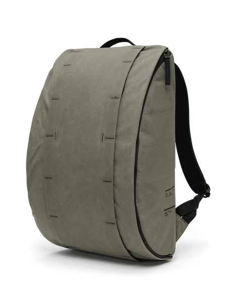 Hugger Base Backpack 15L Forest Green | Db Journey Canada
