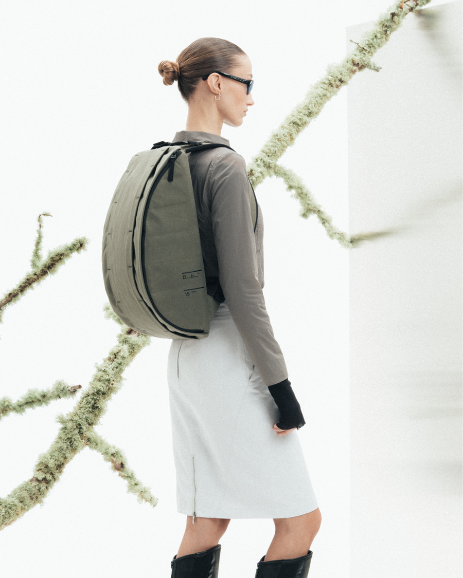 Hugger Base Backpack 15L Forest Green