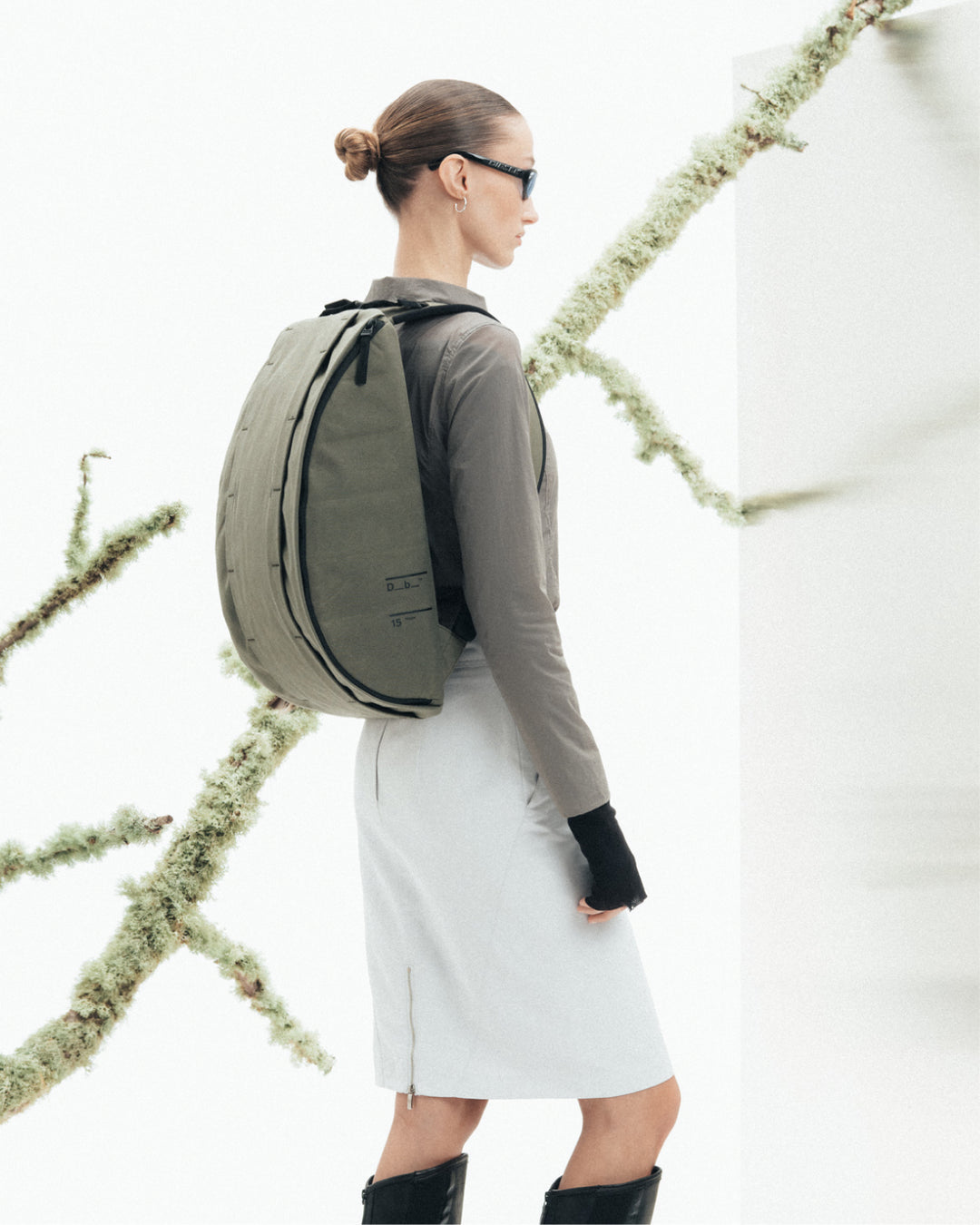 Hugger Base Backpack 15L Forest Green