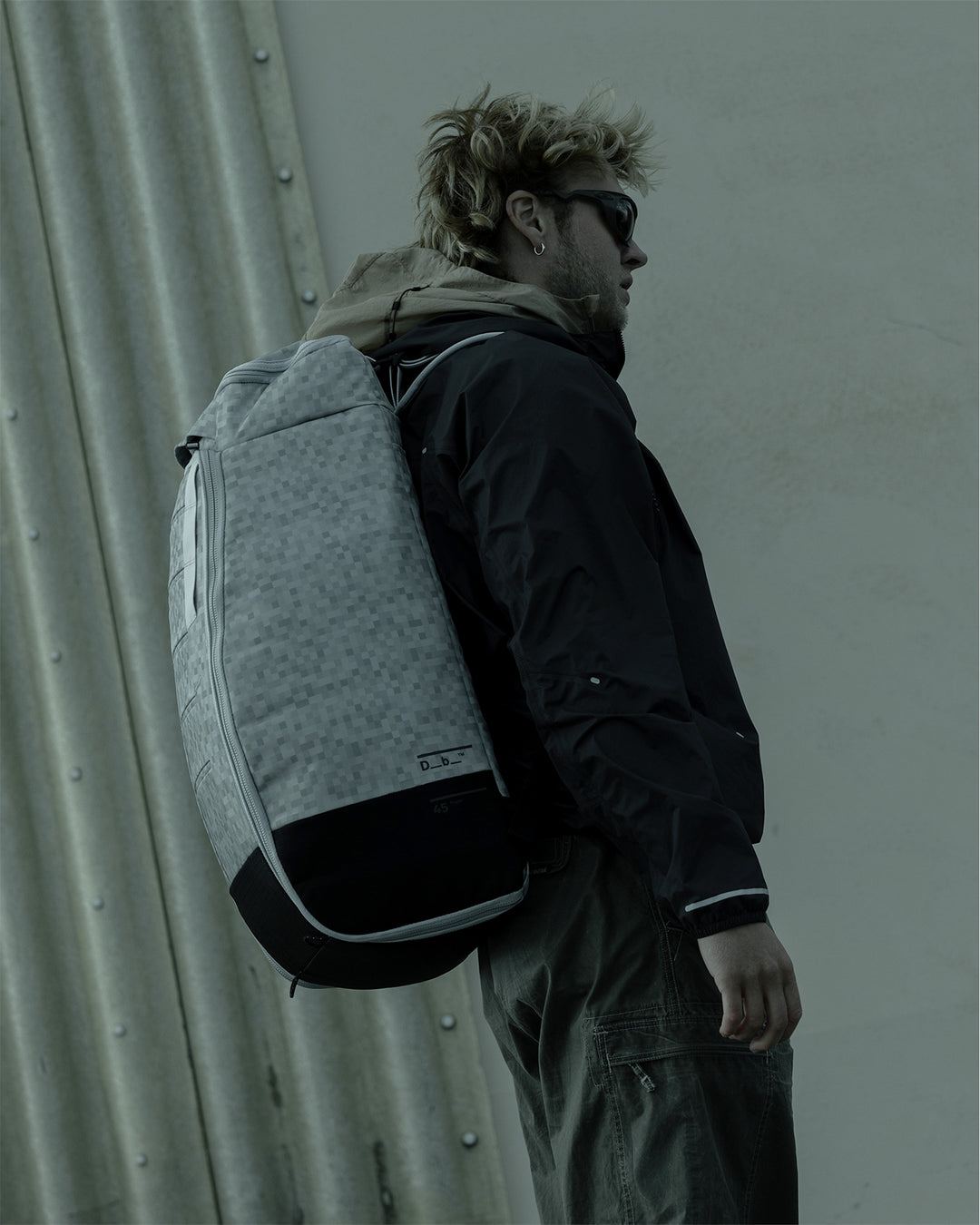 Hugger Bootpack 45L White Noise