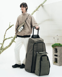 Hugger Roller Bag Check-in 90L Forest Green