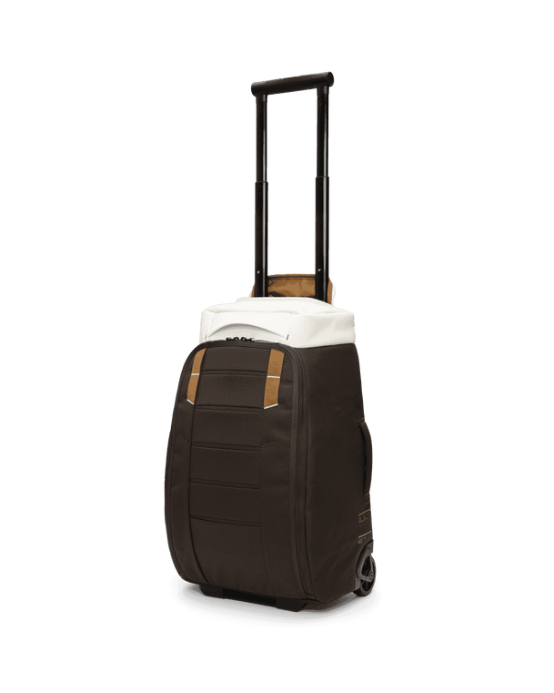 Hugger Roller Bag Carry-on 40L Black Out | Db Journey US Hugger Roller Bag Carry-on 40L Black Out | Db Journey US