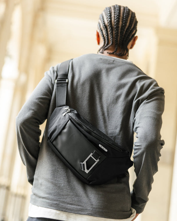 Entour Sling 6L Black Out