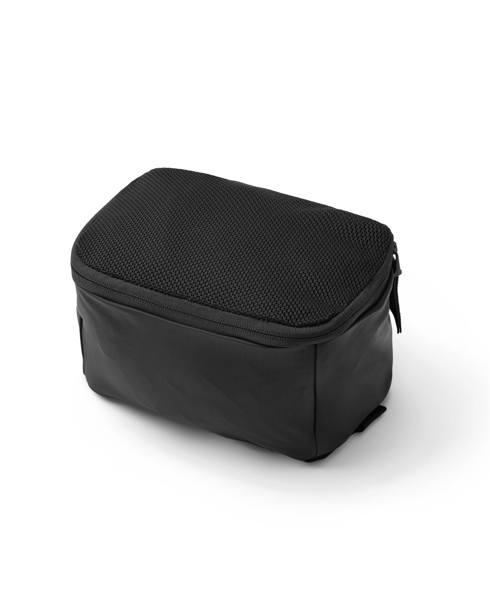 Essential Packing Cube S Black Out