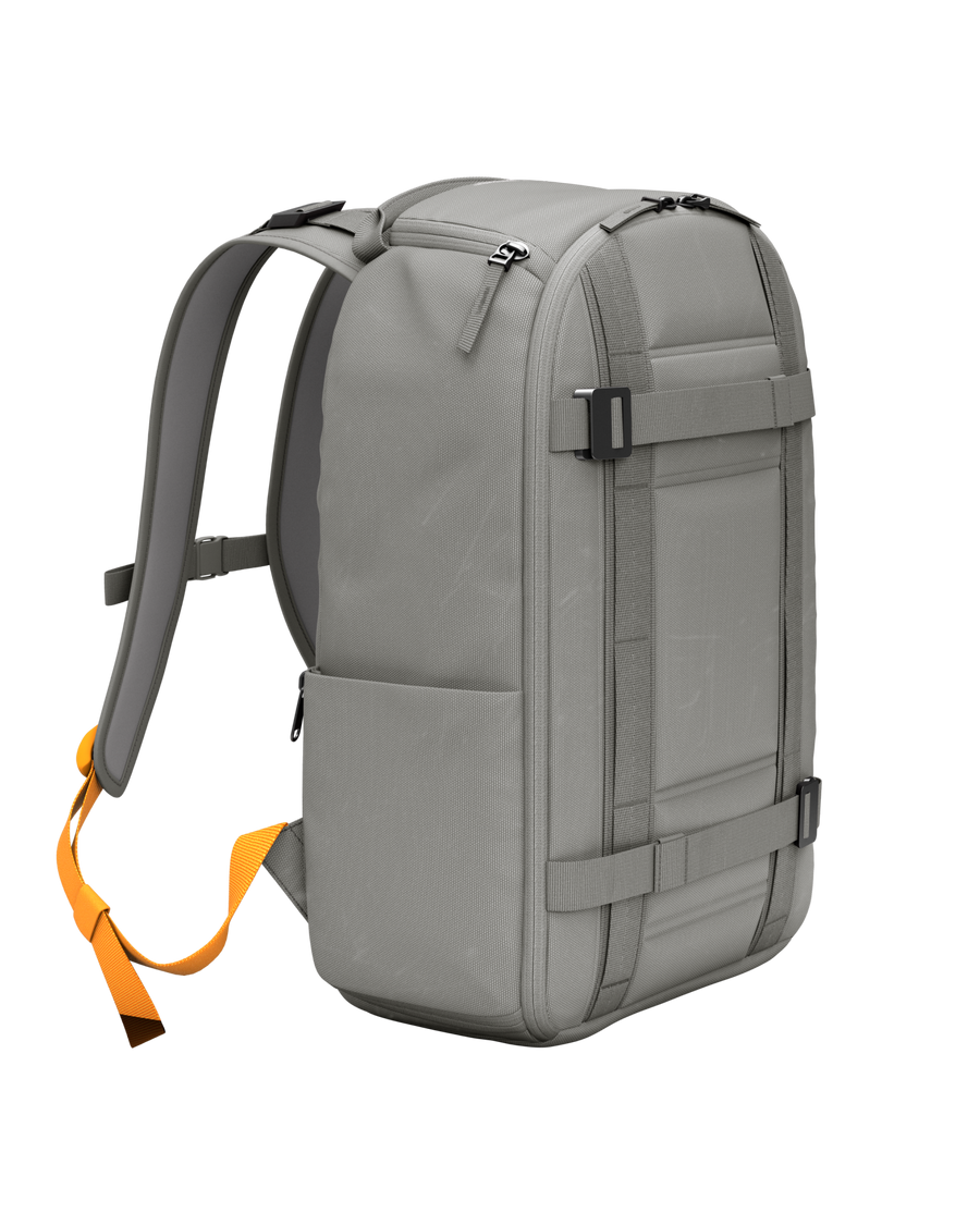Ramverk Backpack 21L Sand Grey-1.png