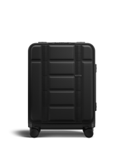 Ramverk Front-access Carry-on Black Out.1.png
