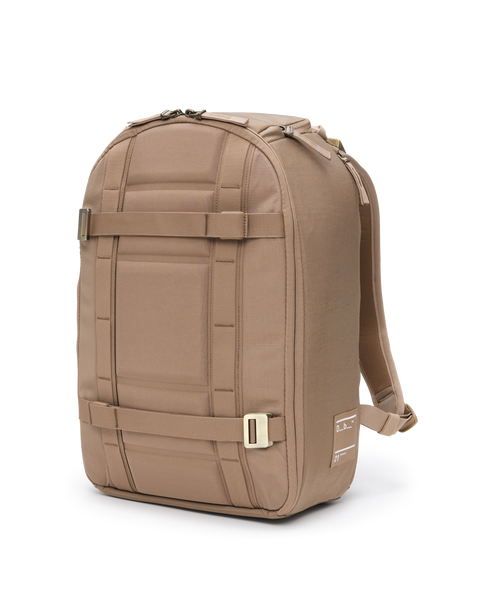 Ramverk Backpack 21L Basil Green | Db Journey US