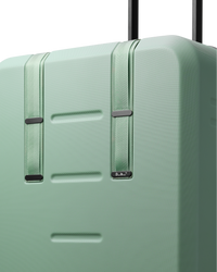 Ramverk Check-in Luggage Medium Green Ray