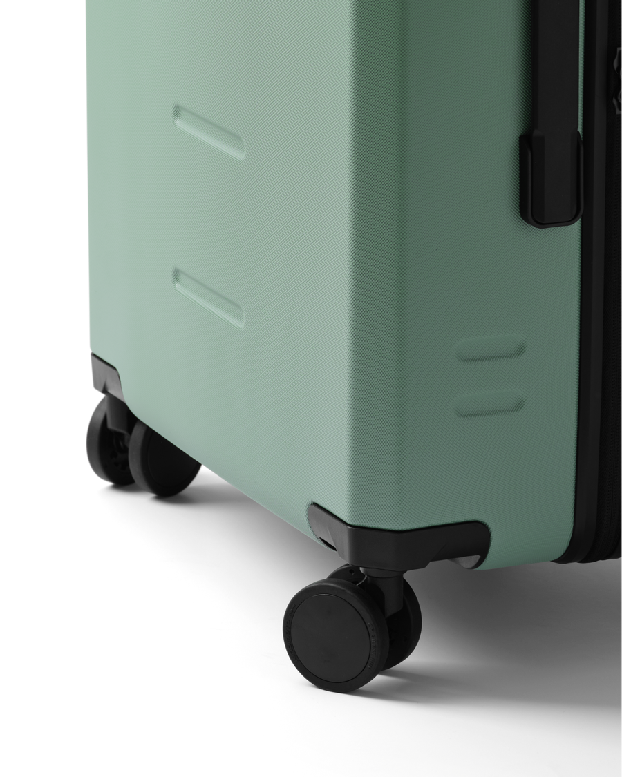 Ramverk Check-in Luggage Medium Green Ray