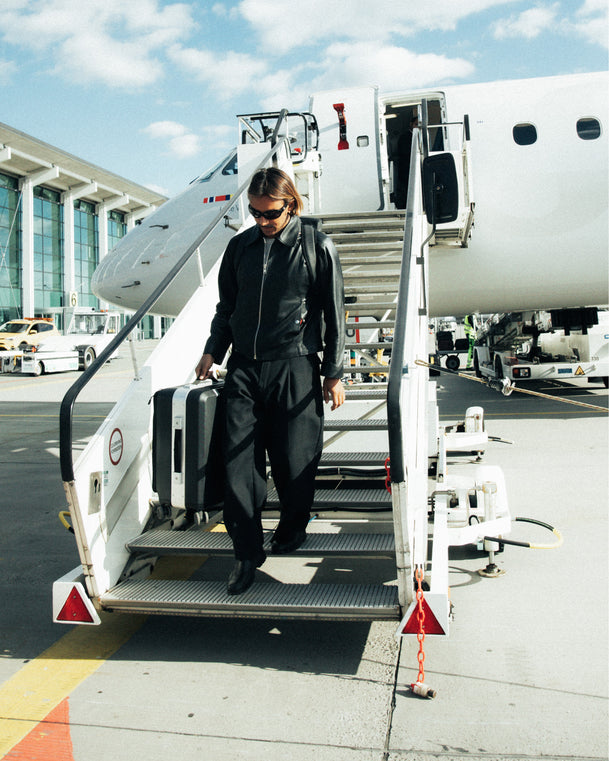 Ramverk Pro Front-access Carry-on Silver