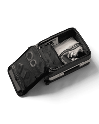 Ramverk Pro Front-access Carry-on Silver..