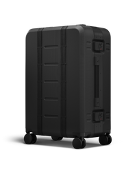 Ramverk Pro Check-in Luggage Medium Black Out