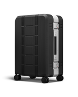 Ramverk Pro Check-in Luggage Medium Silver