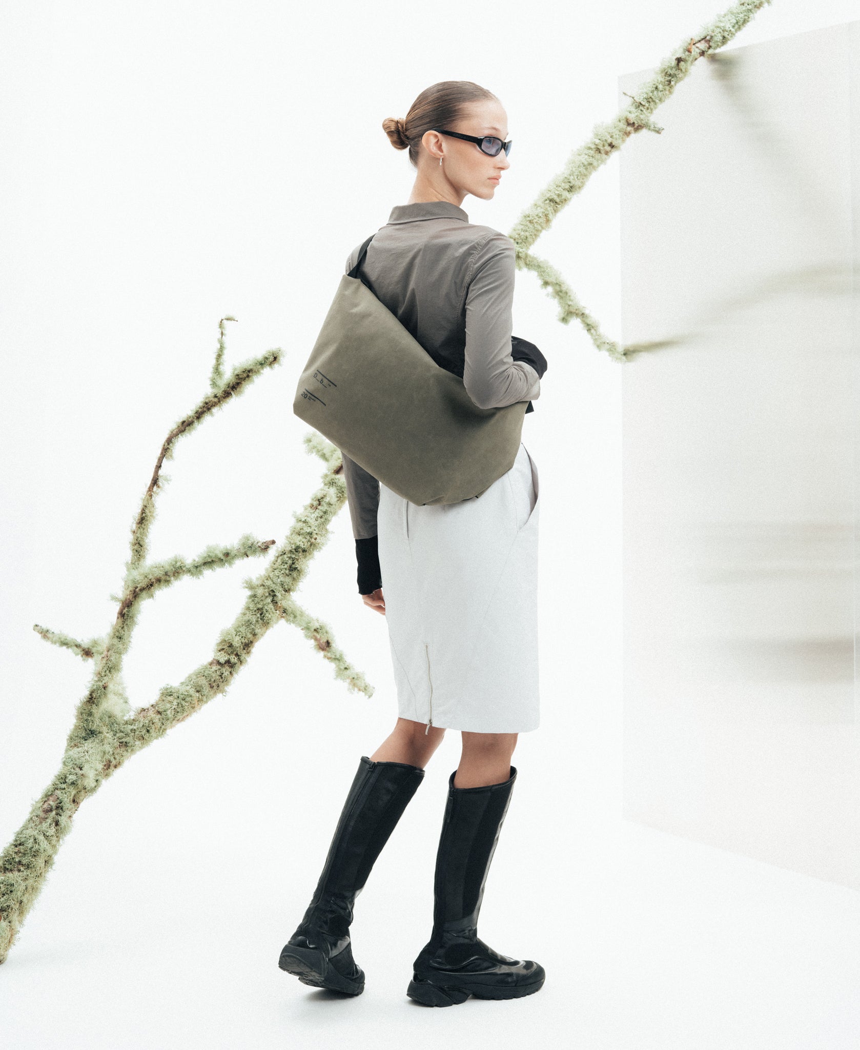 Ramverk Pro Sling Bag 20L Forest Green | Db Journey Norway