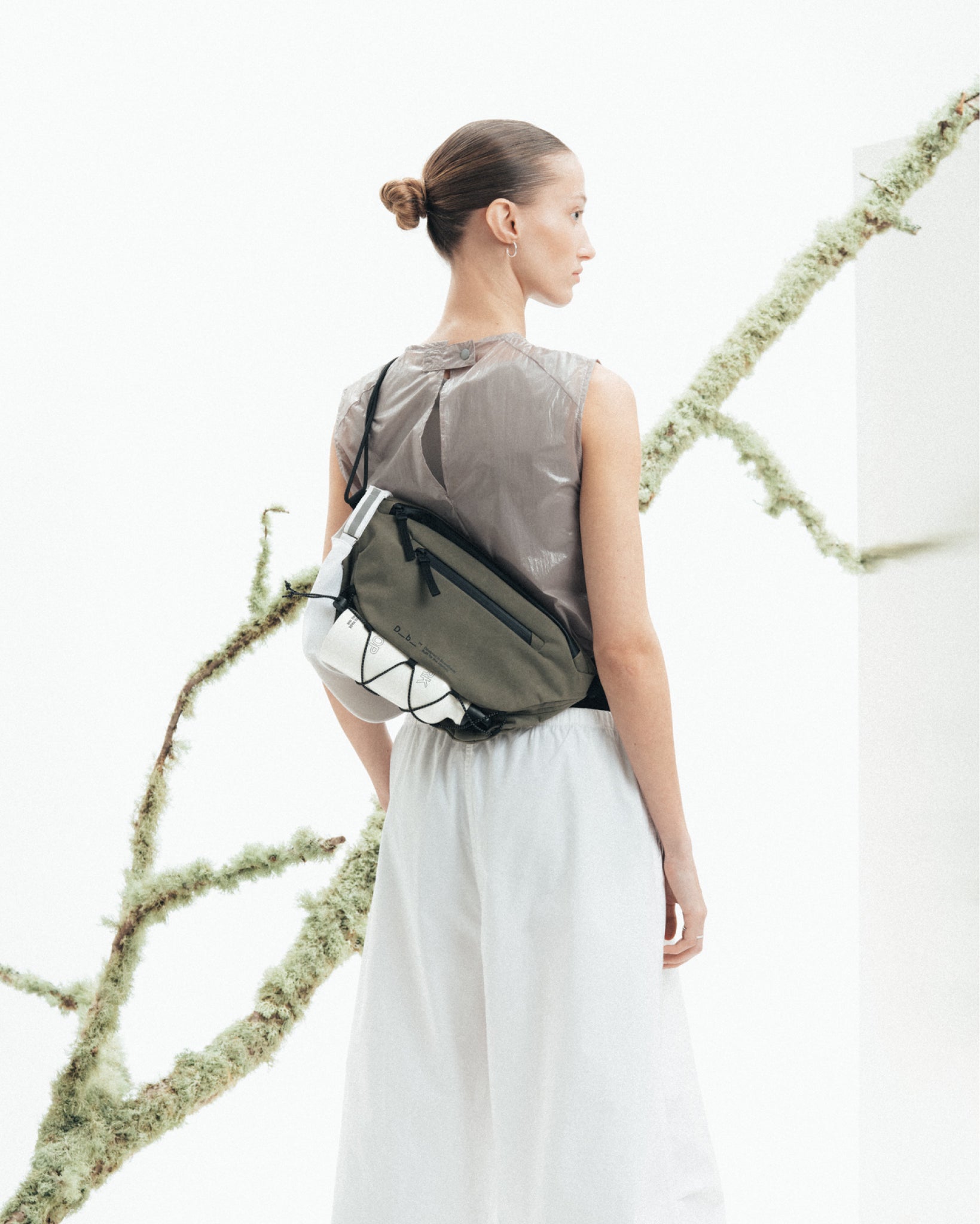 Roamer Pro Sling Bag 6L Forest Green | Db Journey US