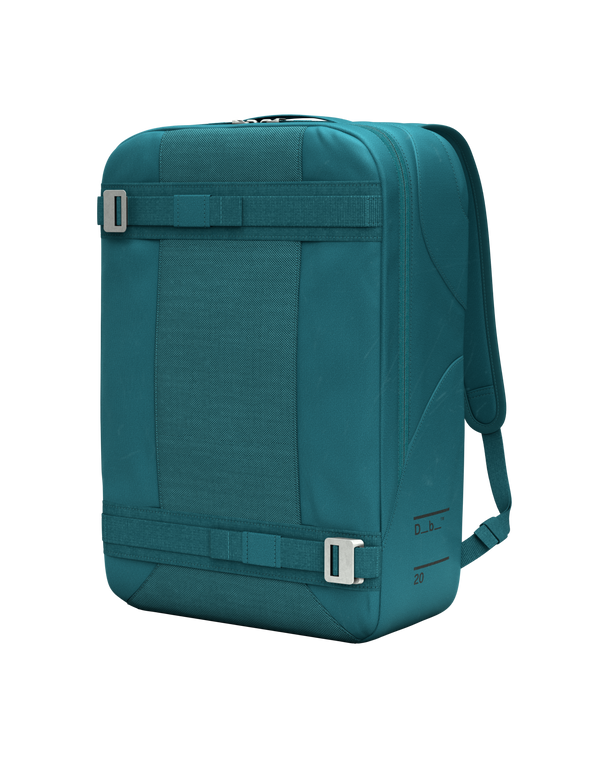 Skate Essential 20L Midnight Teal.png