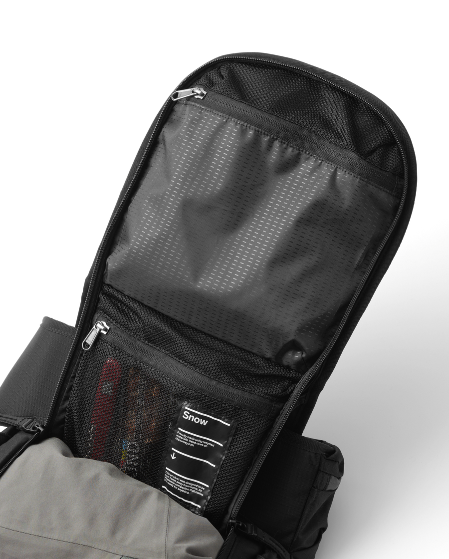 Snow Pro Backpack 25L Coral Flash