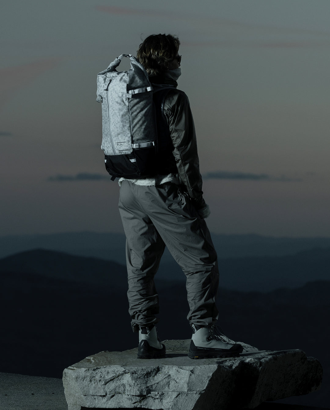 Snow Pro Backpack 25L White Noise