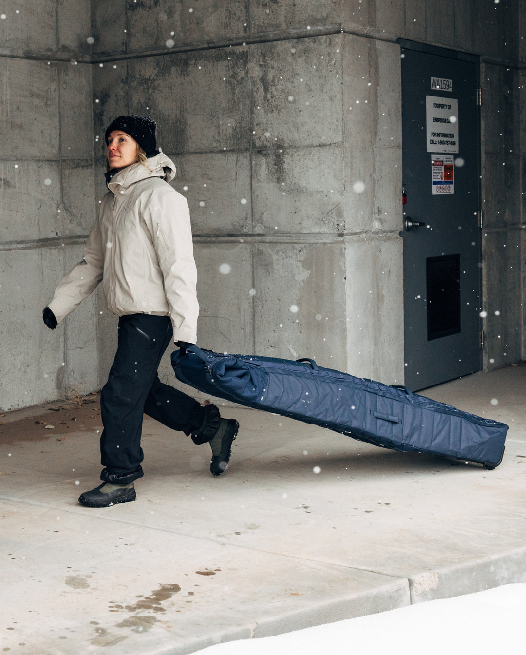 Snow Roller Pro 127L Blue Hour