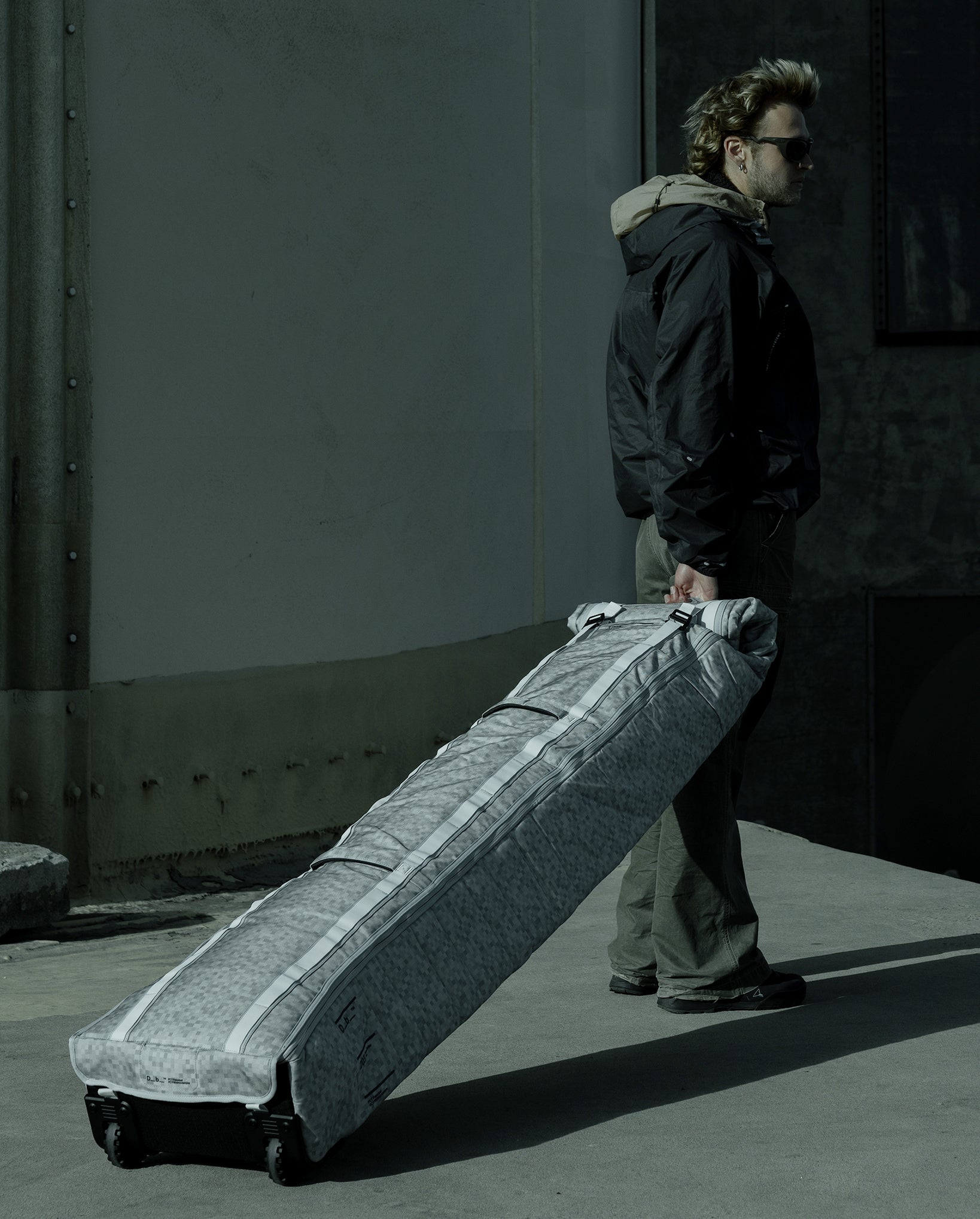Snow Roller Pro 127L White Noise