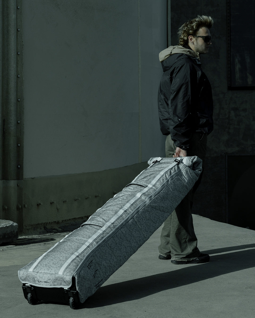 Snow Roller Pro 127L White Noise