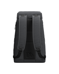 TheStrom20LBackpack-15_8067504a-2de3-4c1c-a765-a7fbc611415e.png