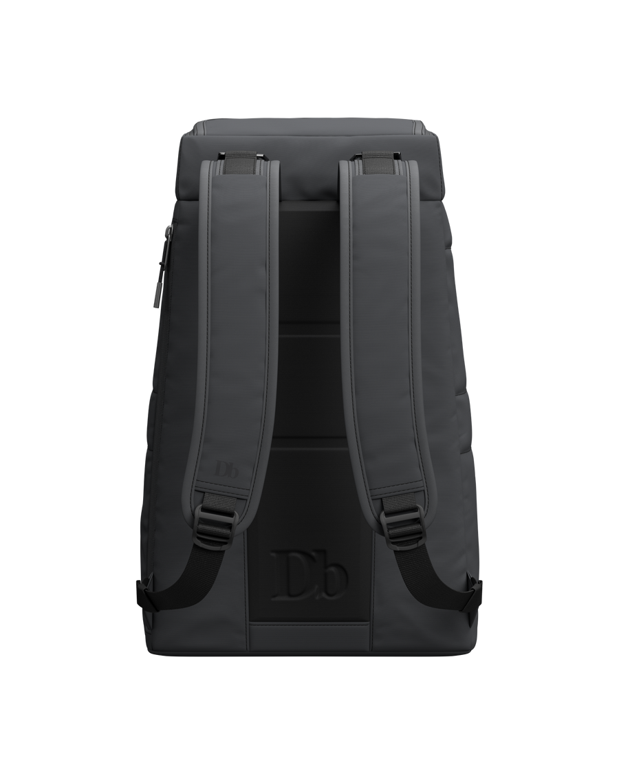 TheStrom20LBackpack-15_8067504a-2de3-4c1c-a765-a7fbc611415e.png