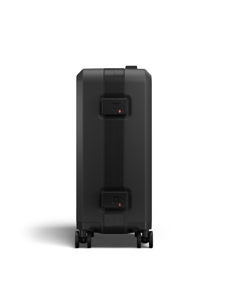 Weekender Pro Luggage Bundle Black Out