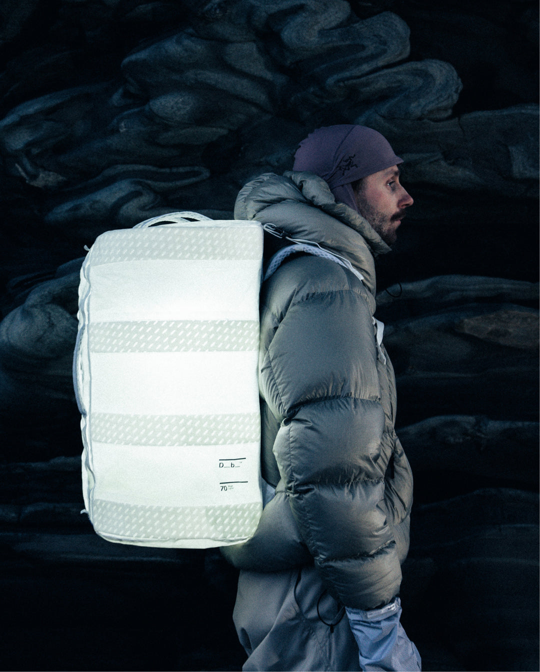 Weigh Lighter Split Duffel 70L Aurora