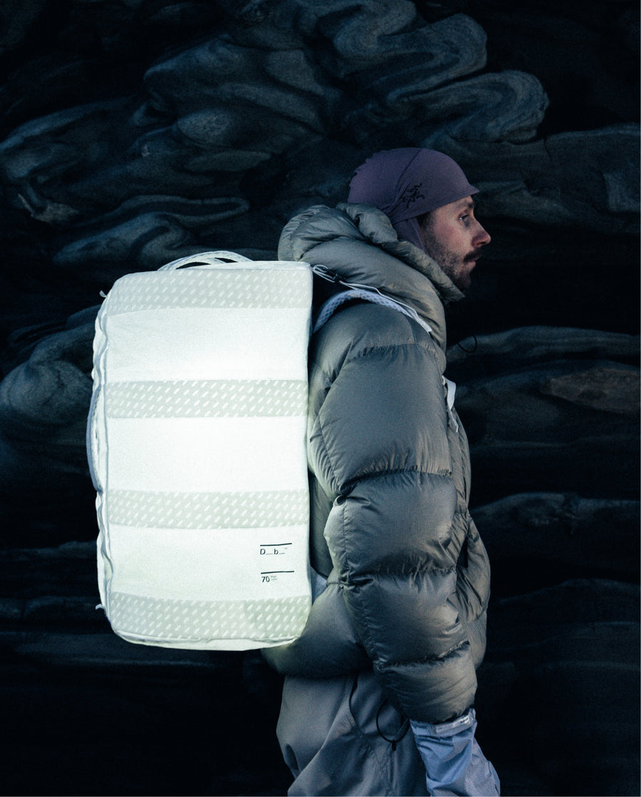 Weigh Lighter Split Duffel 70L Aurora