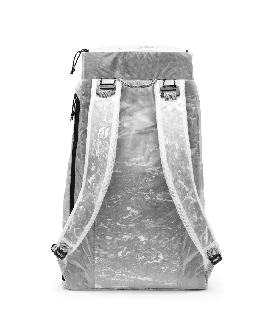 Weigh Lighter Hugger Backpack 30L Monochrome